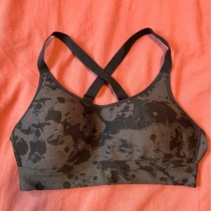 Under Armour Black and Gray Patterned Sports Bra